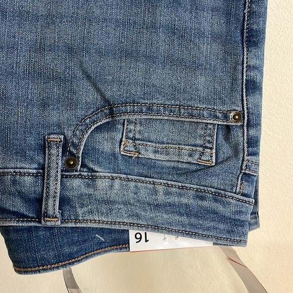 Jessica Simpson High Rise Skinny Size 16 Jean Pant NWT - Picture 2 of 8